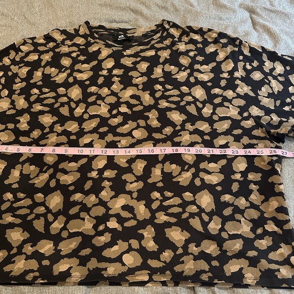 Brunette The Label "LEOPARD" BOXY CREW NECK TEE Animal Print Size XL XXL - Picture 6 of 10